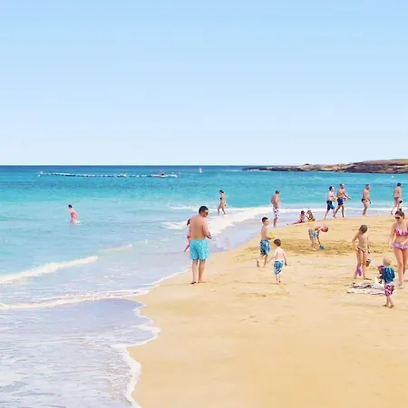 Sharon - Coralli Beachfront Semesterbostad *
